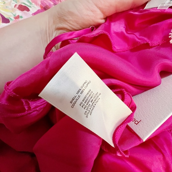 NEW Aritzia Wilfred Only Ruched Slip Dress Size S Electric Fuchsia satin NWT - Picture 10 of 14